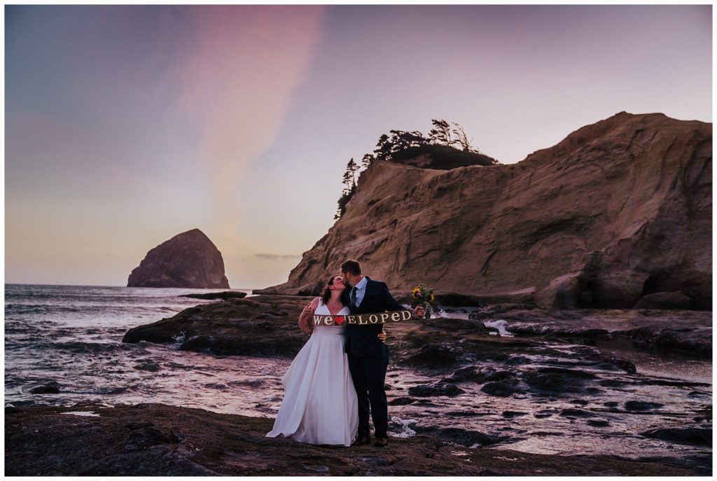 Eloping on the Northern Oregon Coast in the summer can be so amazing!