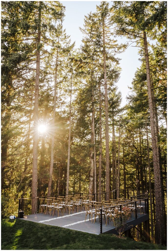 Outdoor forest wedding venue in Oregon
