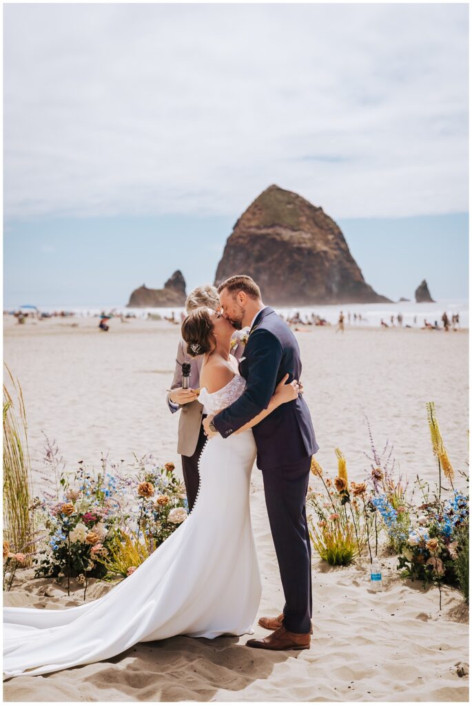Surfsand Resort Cannon Beach Micro Wedding on the Oregon Coast