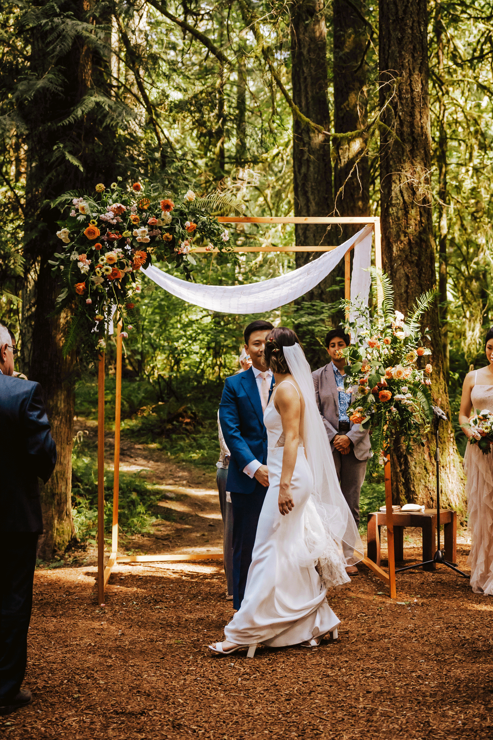 camp colton forest wedding ceremony