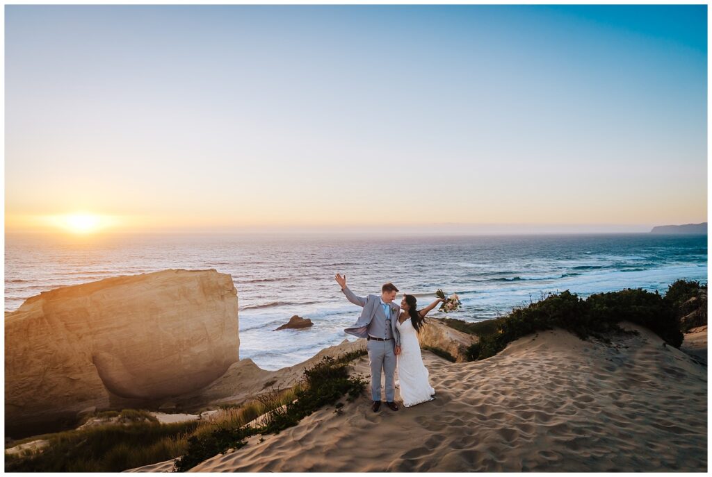 Cape Kiwanda Sunset Elopement