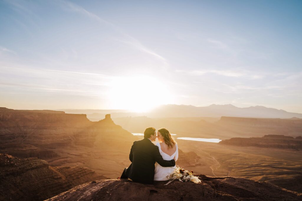 Eloping at Dead Horse Point State Park in Moab, Utah